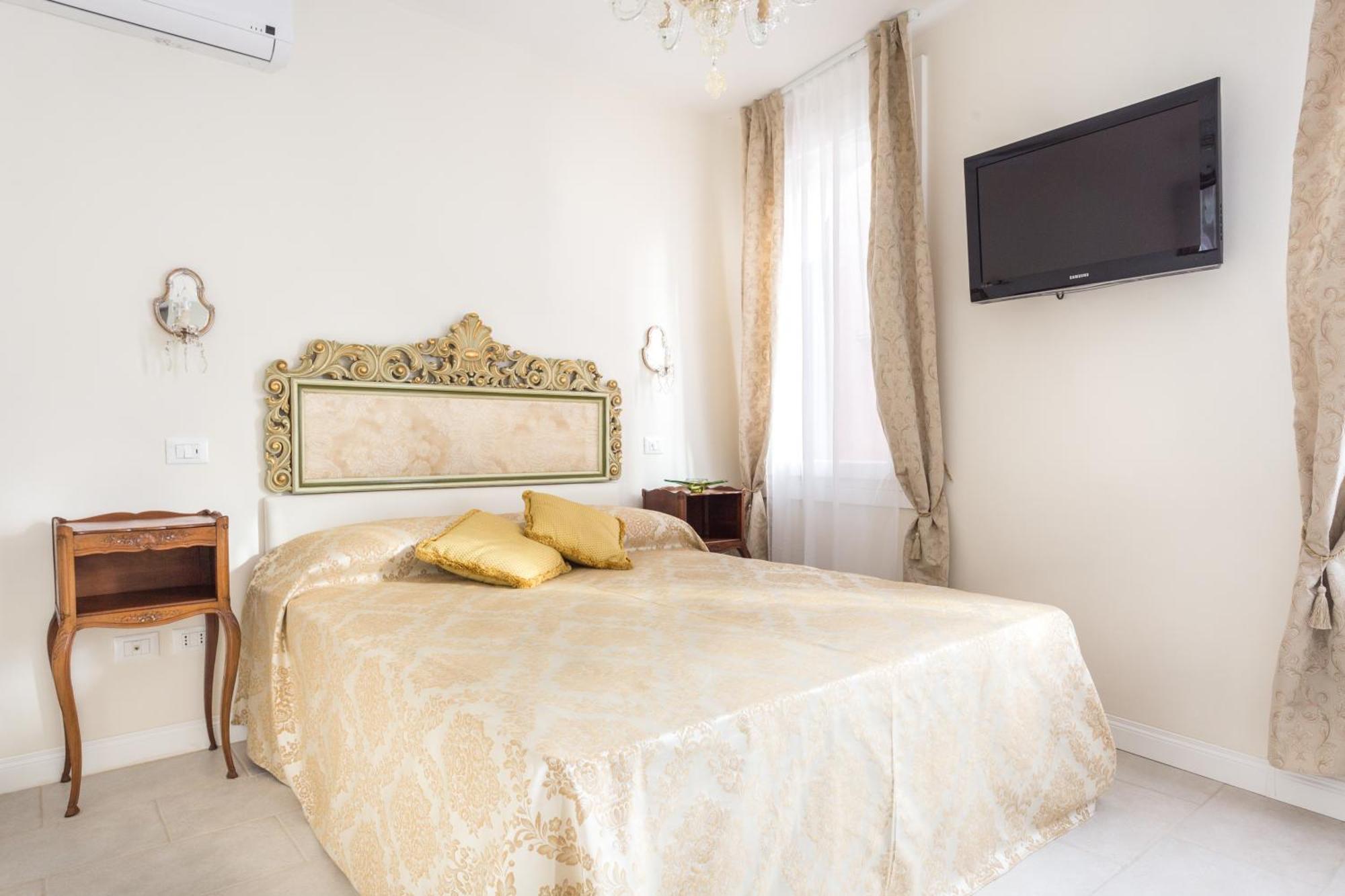 Michelle In Venice Charming Houses Veneza Quarto foto